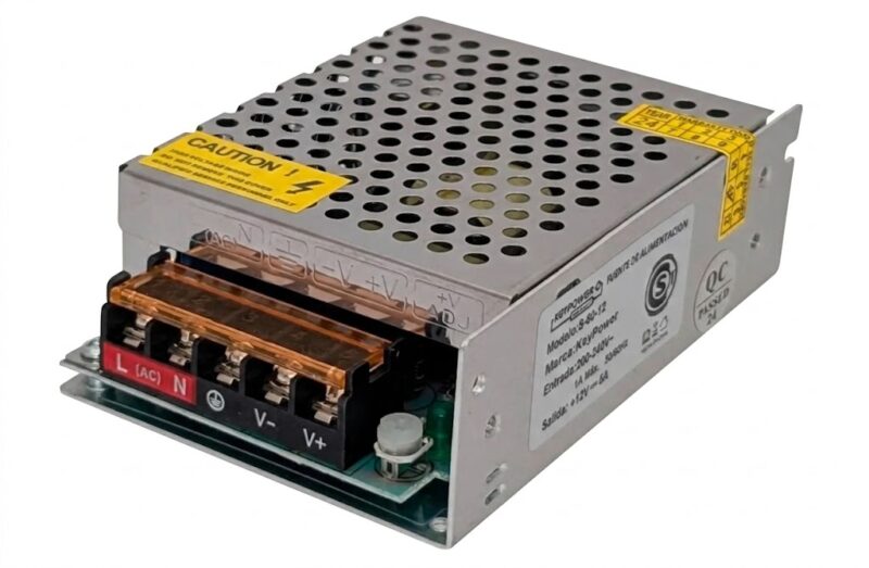 FM12V/5A - FUENTE SWITCHING METÁLICA 12VDC 5Ah
